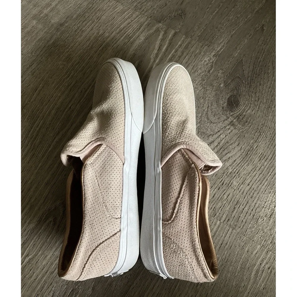 Vans Womens Size 8 Classic Slip On Suede Rose Gold Sneakers Blush Pink Shoes